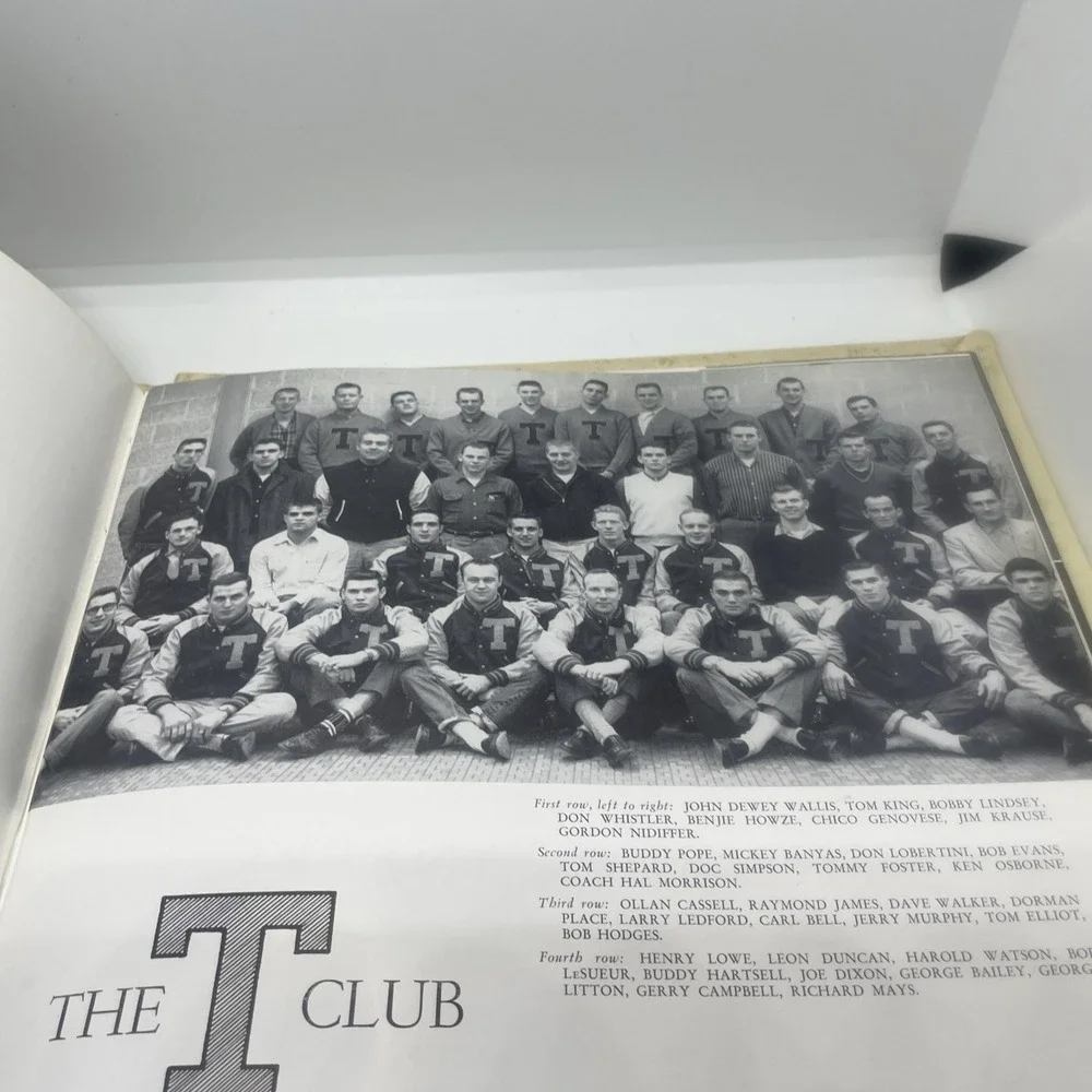 Yearbook Annual East Tennessee State College Johnson City 1958‎ Buccaneer